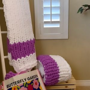 Lilac and white blanket large